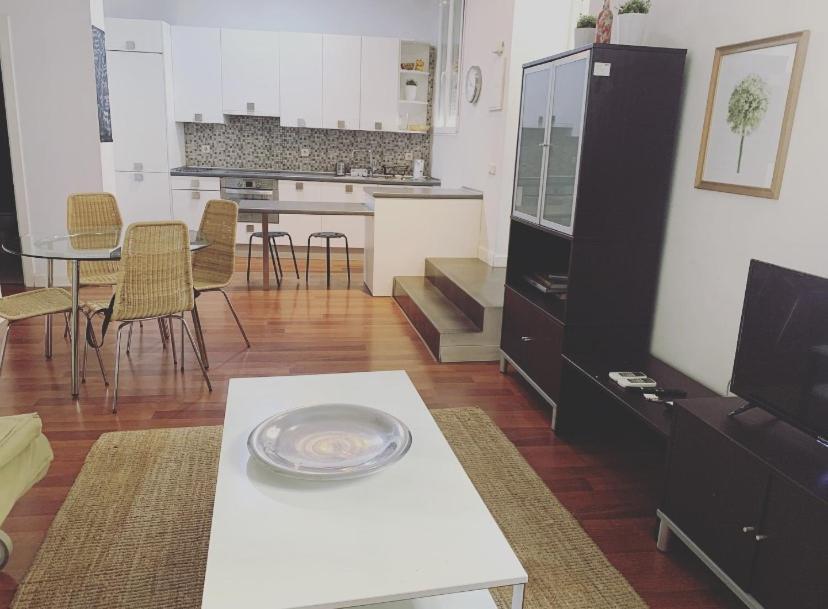 Apartamento De Lujo II En Madrid Centro Apartment Exterior foto